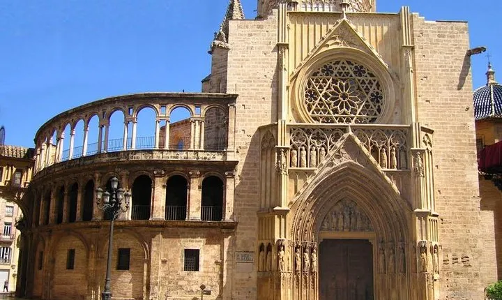 From Albir, Altea, Benidorm & Calpe: Valencia City Excursion