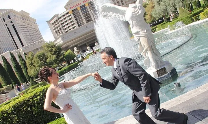 Las Vegas Fountains Photo Shoot