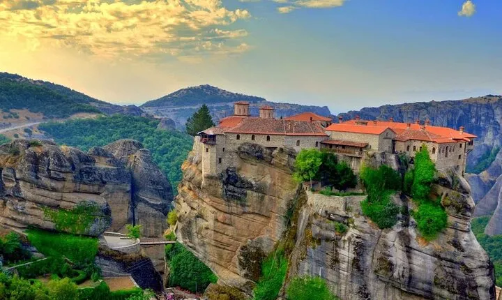 From Athens:Explore Meteora on a 2 Days rail trip