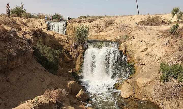Fayoum Oasis Tour to Karanis, Qarun Lake, Wadi El Rian Waterfalls