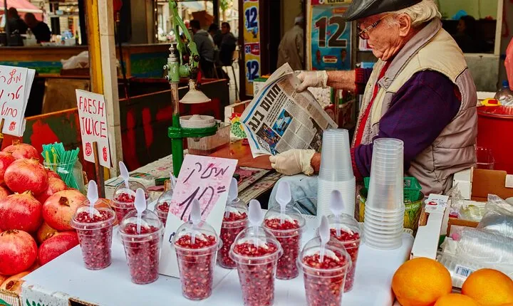 Private Food Tour to Carmel Market 