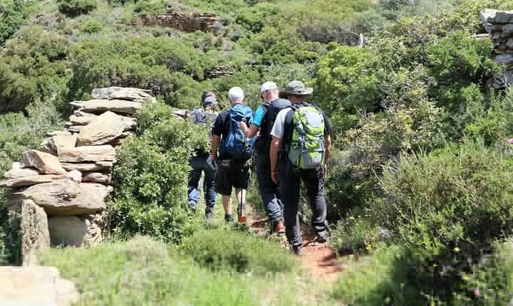 Small-Group Guided Hiking Tour in Andros with picnic on the beach