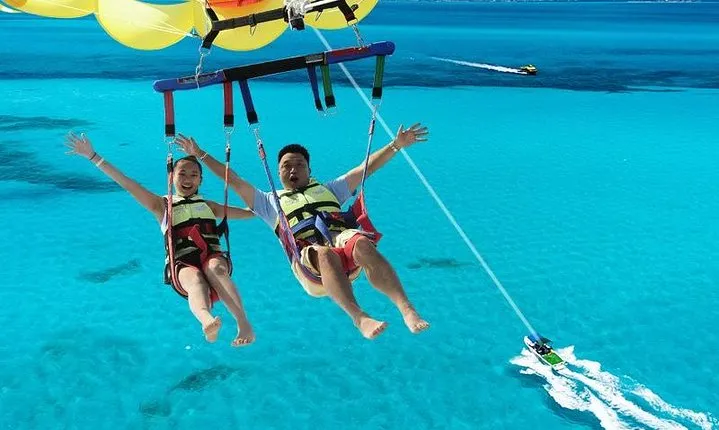 Parasailing Tour