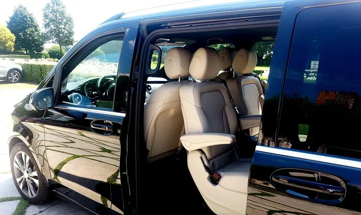 Private Transfer from Verona to Venice / Venice airport / Venice Cruise Terminal