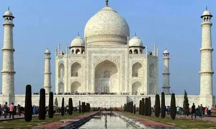 Agra Sightseeing Tour