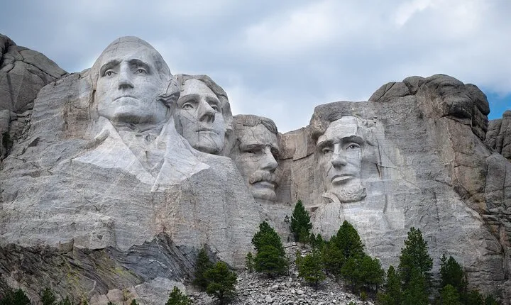 Private Tour Mt Rushmore Crazy Horse and Custer State Park