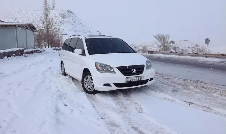 Transfer from Yerevan to Tbilisi with 2 sightseeing stops