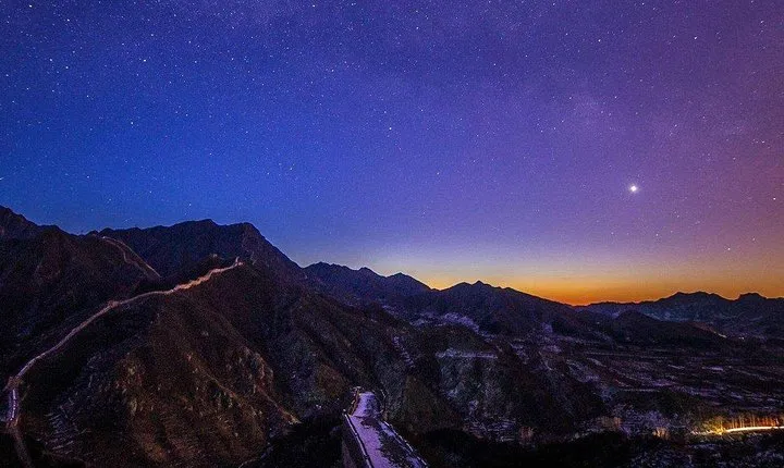 Huanghuacheng Great Wall Layover Tour Enjoy Beautiful Sunrise