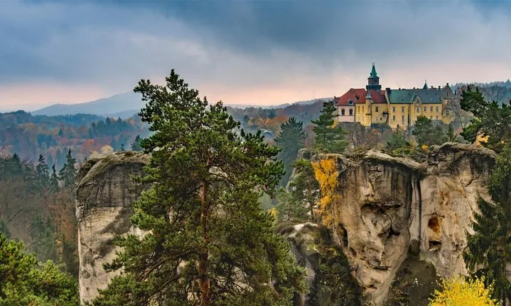 Bohemian Paradise Private Hiking Tour - a Day Trip from Prague