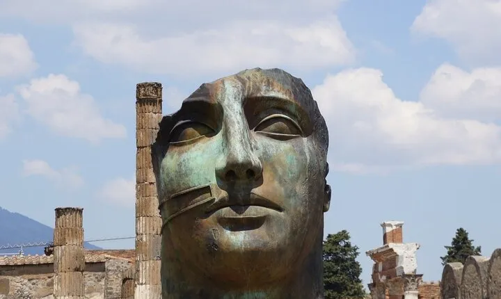 Pompeii Herculaneum and Wineries day tour from Naples