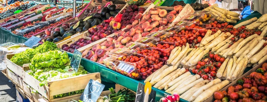 Gourmet walking tour in Latin Quarter with tasting