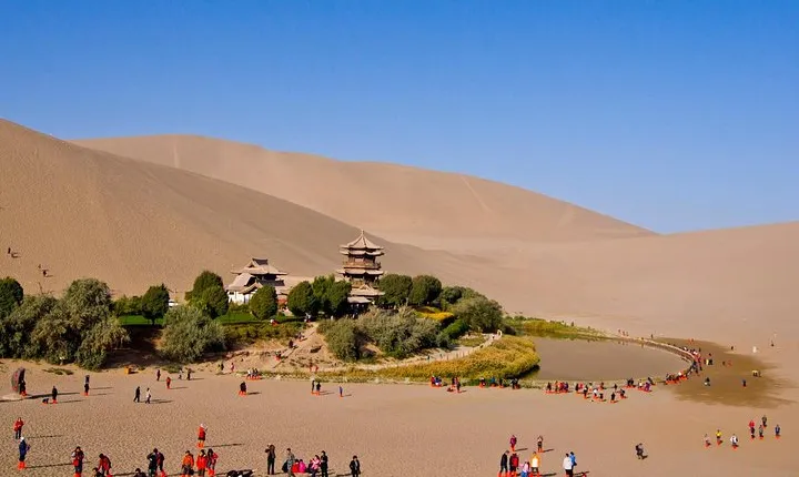 3-Day Silk Road Trip to Dunhuang, Mogao Caves, Crescent Lake, Yumenguan Pass
