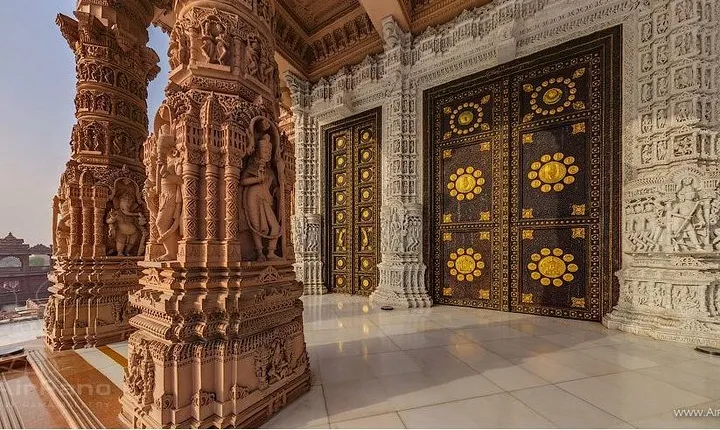 Delhi drop (any location) from Agra by private vehicle