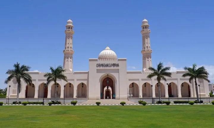 Salalah City private tour - all-inclusive sightseeing tour