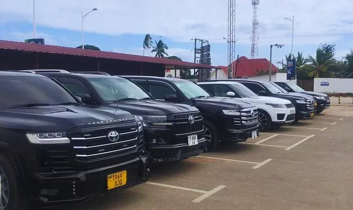 VIP Luxury Transfers From/To Zanzibar Hotel or Airport