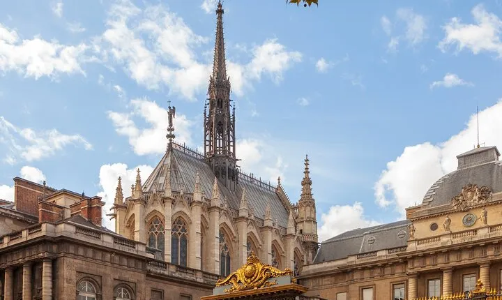 Paris Foodie: City Walk Audio Guide in 7 Languages on your Phone