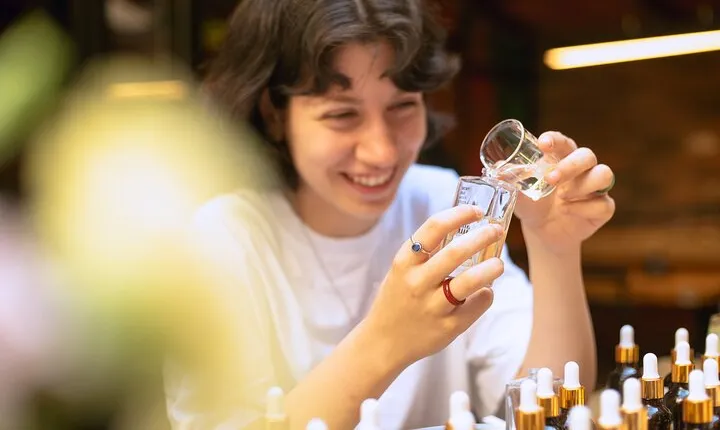 2 Hours Perfume Making Workshop in Istanbul