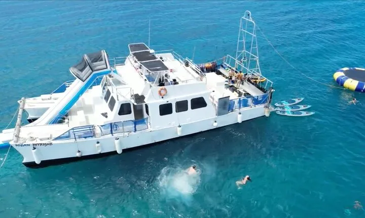 Private Charters for Large Groups: 5-in-1 Deluxe Experience