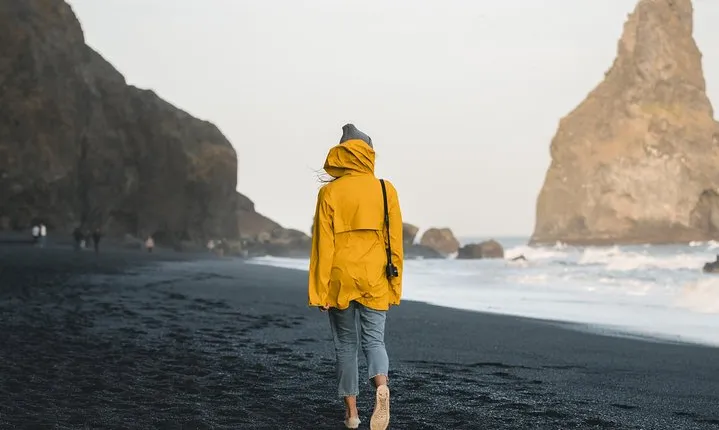 6-Day Minibus Tour Around Iceland from Reykjavik