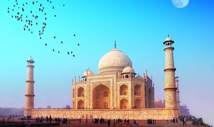 Taj Mahal One Day Tour From Delhi By Car