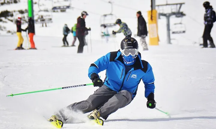 Private Ski and Snowboard lessons in Bansko Bulgaria