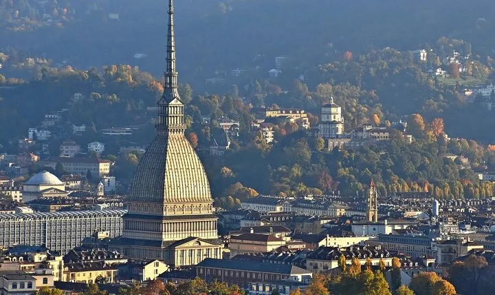 Turin Full-Day guided tour. Departure from Milan