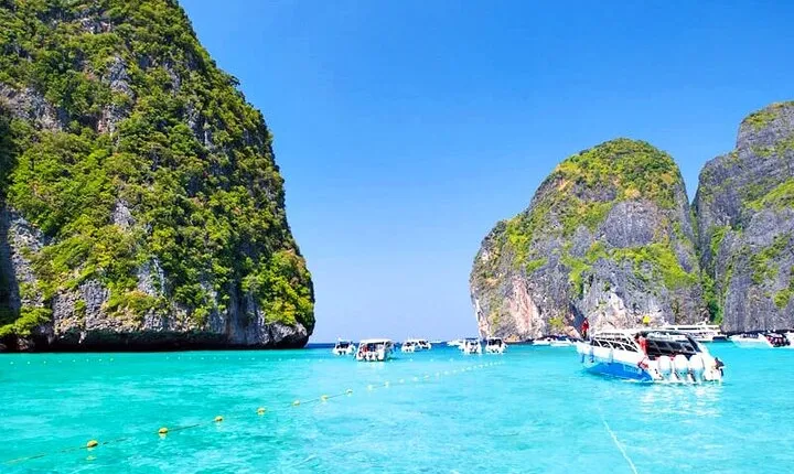Small Group Phi Phi Maya Bay & Khai Islands Great snorkeling