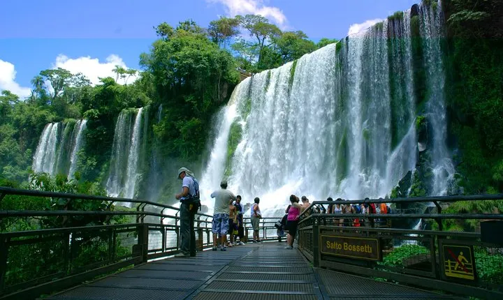 Iguazu Falls Tour Argentine Side - With Ticket