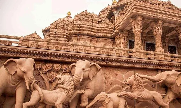 Akshardham Temple Tour with hotel transfers