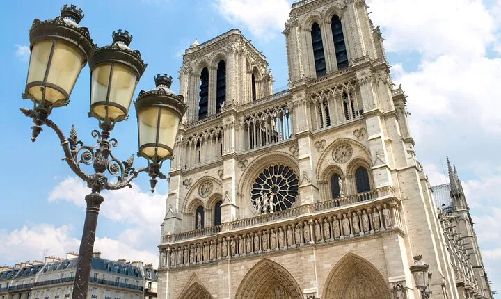 Notre Dame Surroundings with Entry Ticket to Archeological Crypt