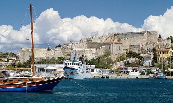 Private Transfers İzmir City or Adnan Menderes Airport to/from Çeşme and Alaçatı