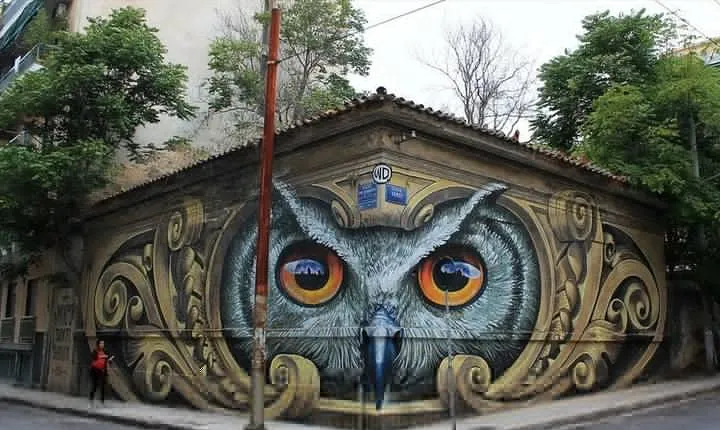 Athens street art tour