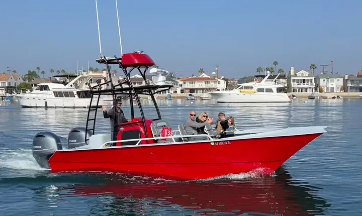 Supreme 2hr Whale/Dolphin Watching Newport Beach, 6 person max