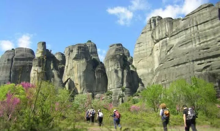 Easy Hiking Adventure at Meteora