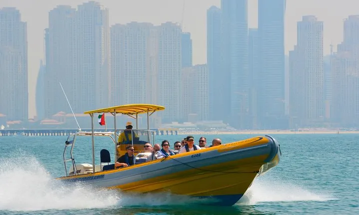 Speedboat Dubai Marina with Private Transfers