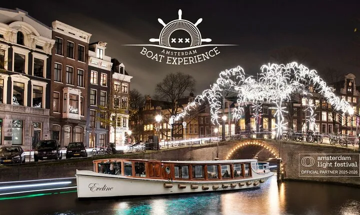 Amsterdam Light Festival: Cruise Saloon Boat w/ Hot Drinks option