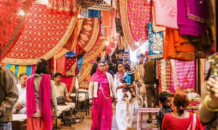 Half Day Delhi Shopping Tour With Shopping Consultant 