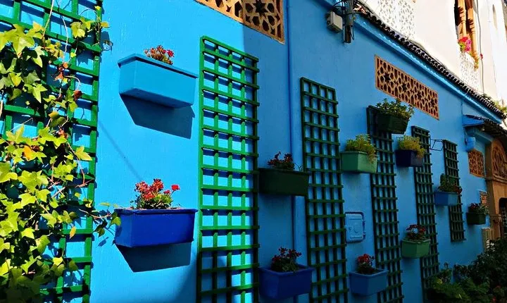 9-day/8 nights best MoroccoTour from Casablanca, Chefchaouen, Marrakech, Sahara