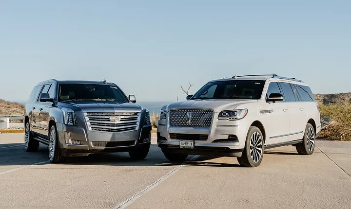 Private Lincoln Navigator Suburban and Escalade in Cabo San Lucas