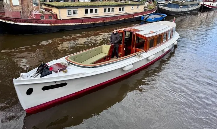 Small Group Boutique All-Inclusive Tour (max 12 p) With Captain