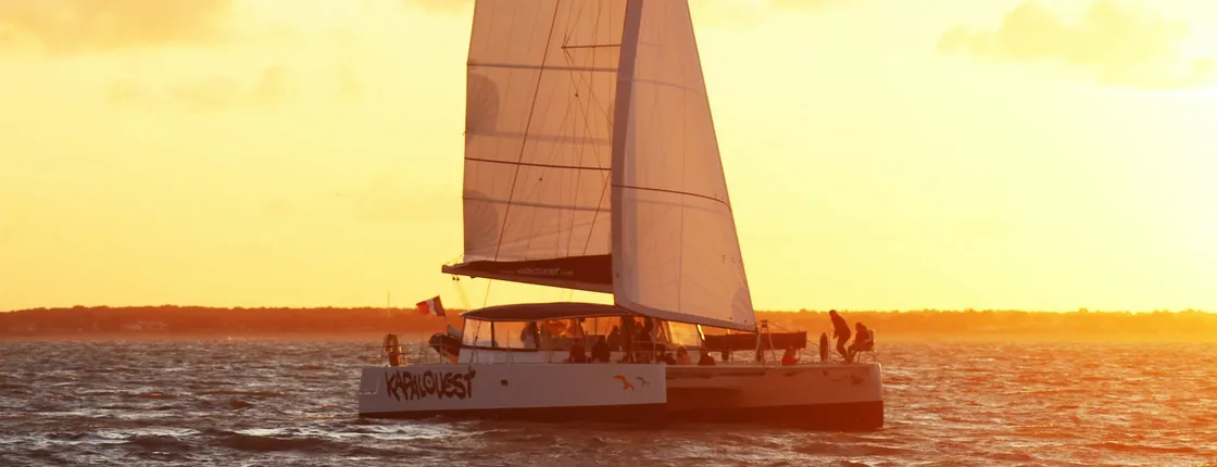 A 2-hour sunset catamaran experience from La Rochelle