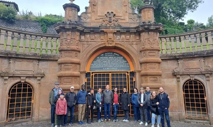 Private Glasgow Necropolis Tour: The City of the Dead