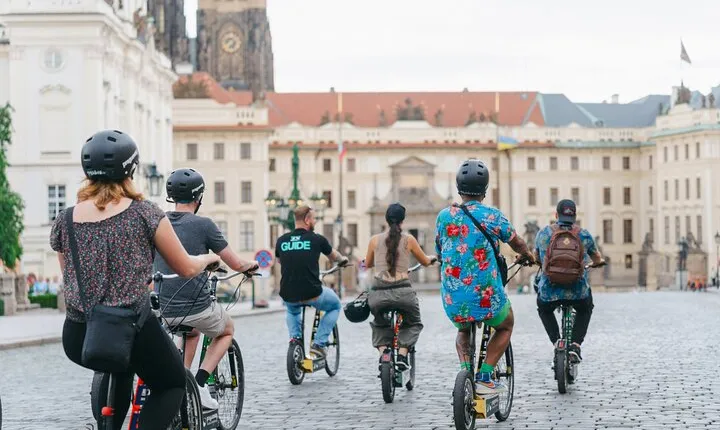 Prague E-Scooter Grand City Tour small-group with PragueWay