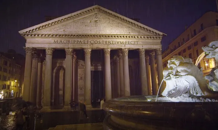 Rome Private Tour by Night, with a Prosecco Toast