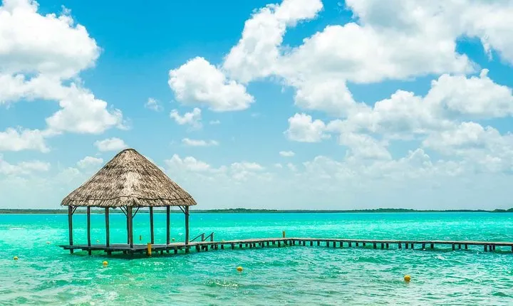 Bacalar Lagoon of 7 Colors from Playa del Carmen and Tulum