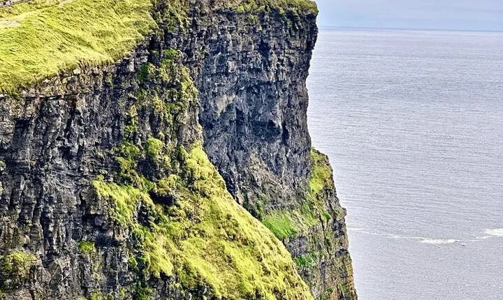 Dublin To Cliffs Of Moher Private Sightseeing Tour