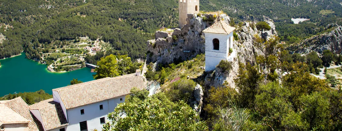 Costa Blanca mountain tour to Guadalest and Algar Falls