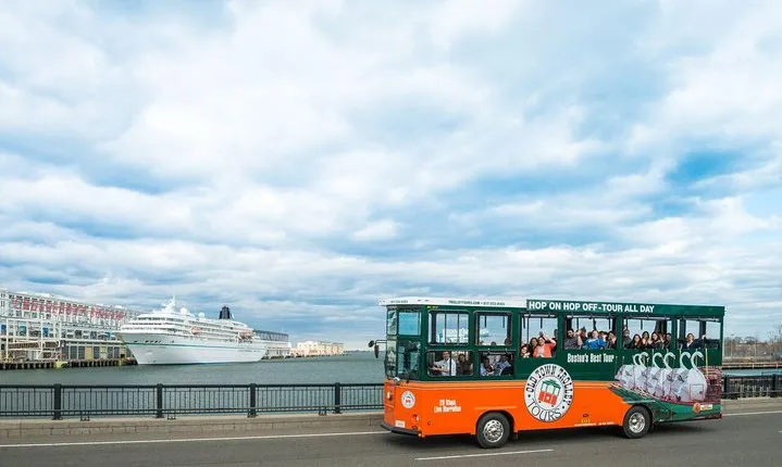 Boston Shore Excursion: Boston Hop-On Hop-Off Trolley Tour
