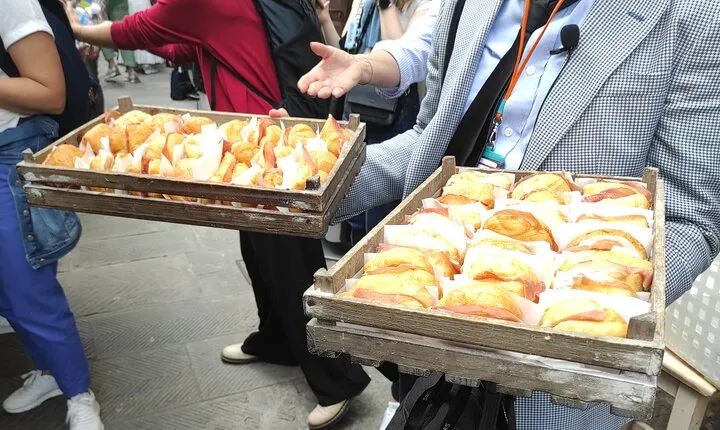 Budget-friendly Florence Street Food and City Sightseeing Tour