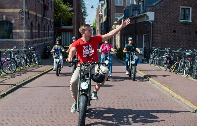 Amsterdam Highlights Electric Fat Bike Tour